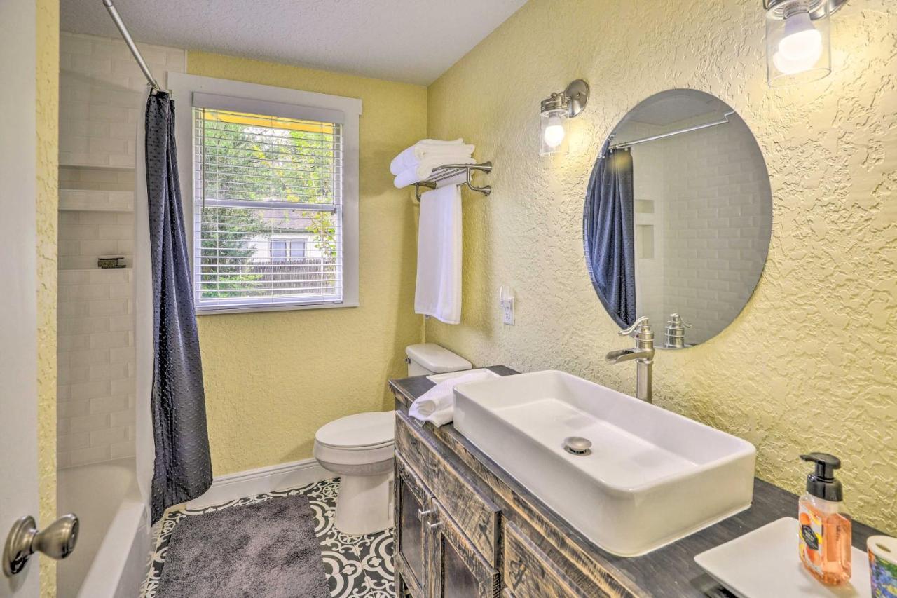Family Home Walk To Downtown And Stetson Univ! DeLand Exterior foto